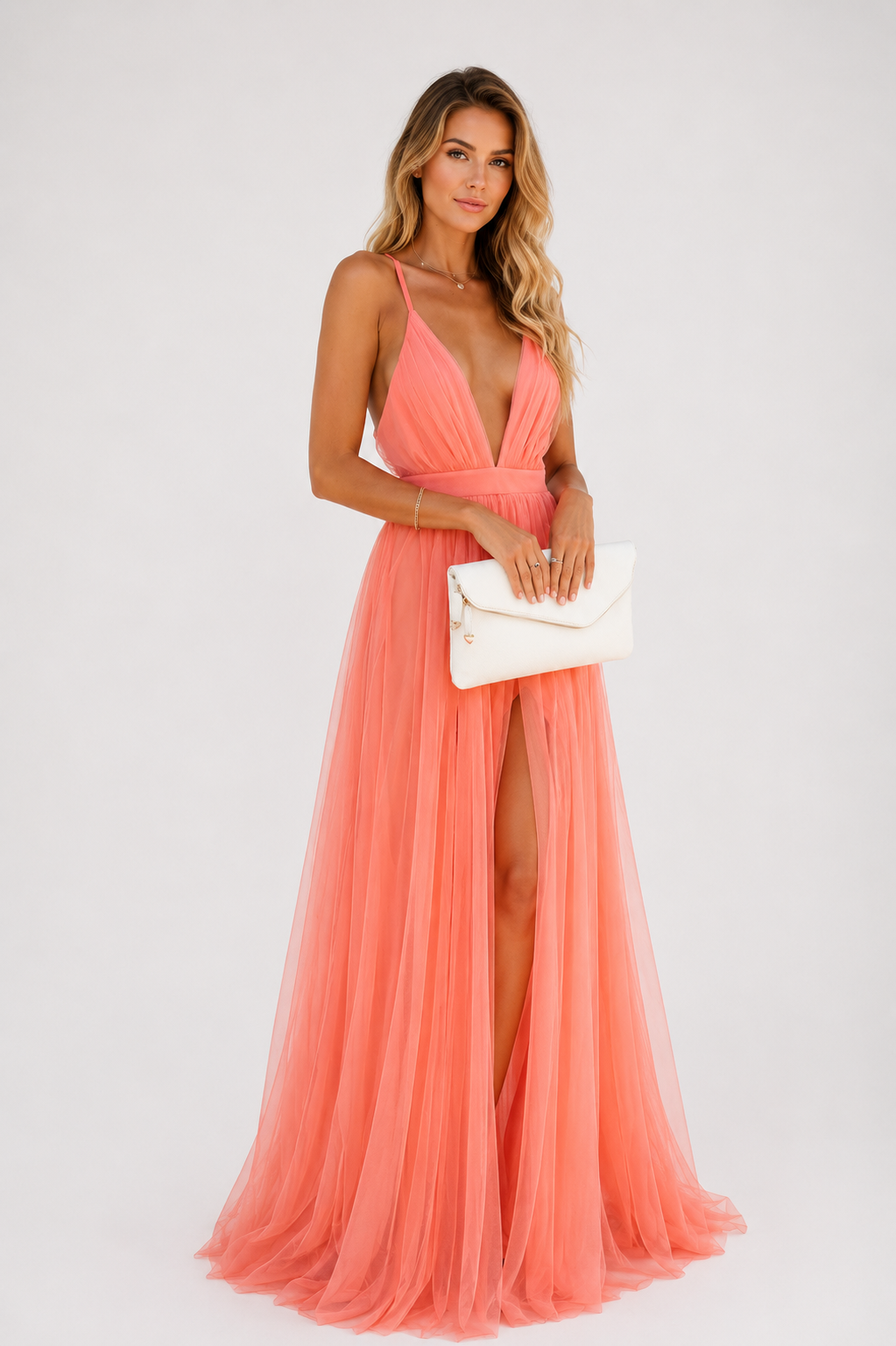 Claudia – Vestido Ravello: Elegancia que cautiva