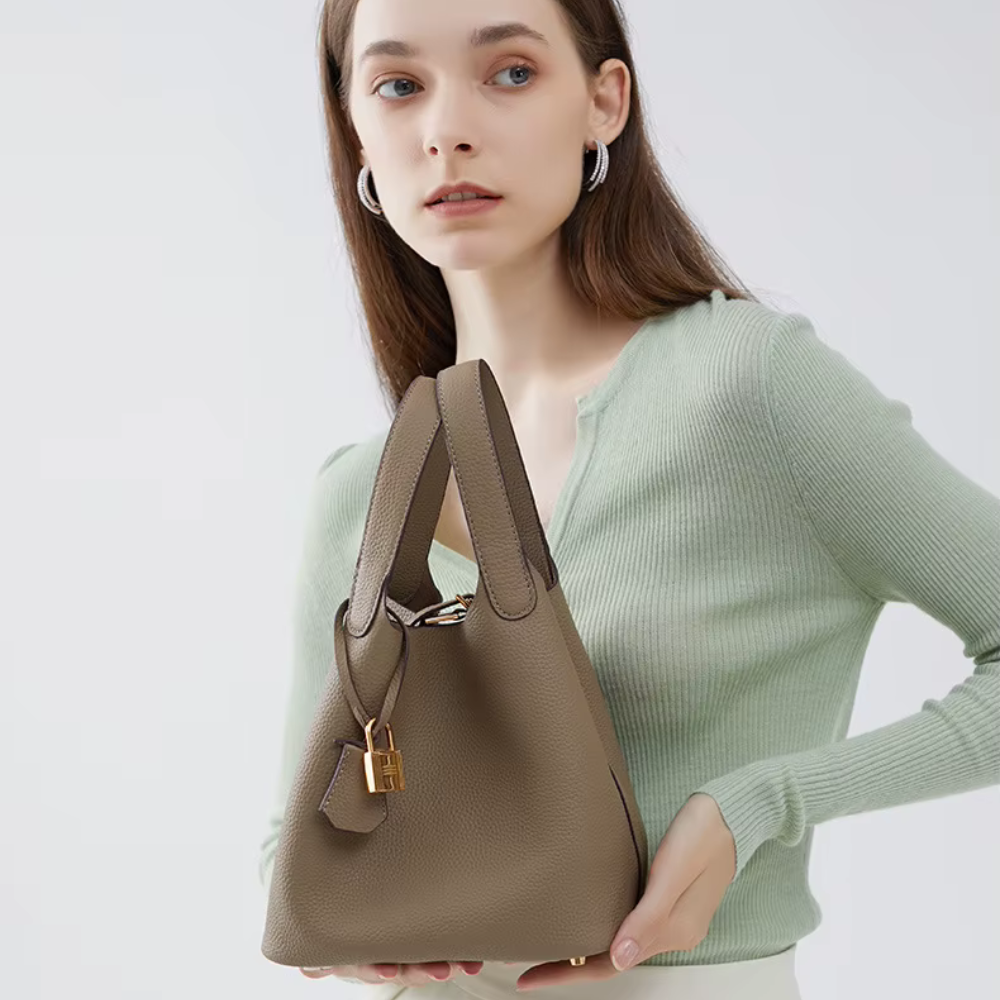 Isabel - Bolso de mano de cuero
