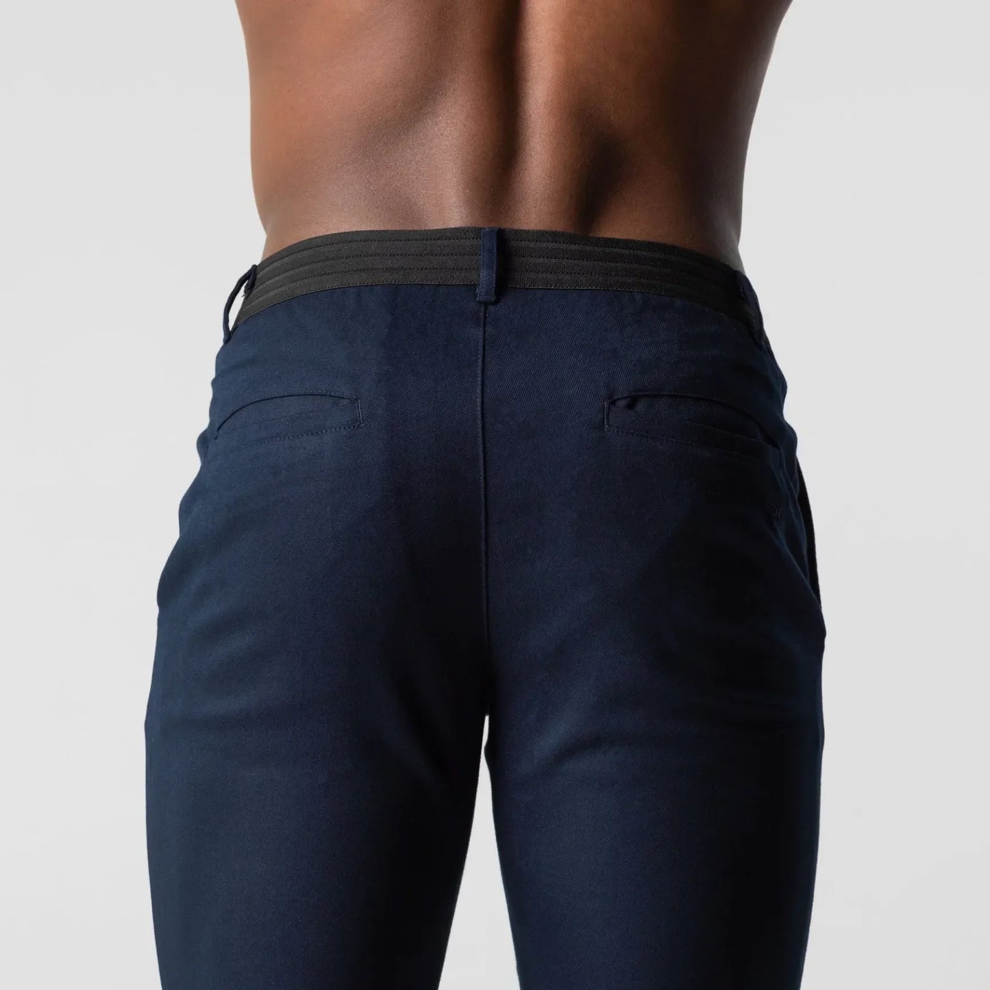 César - Chino Elástico Premium