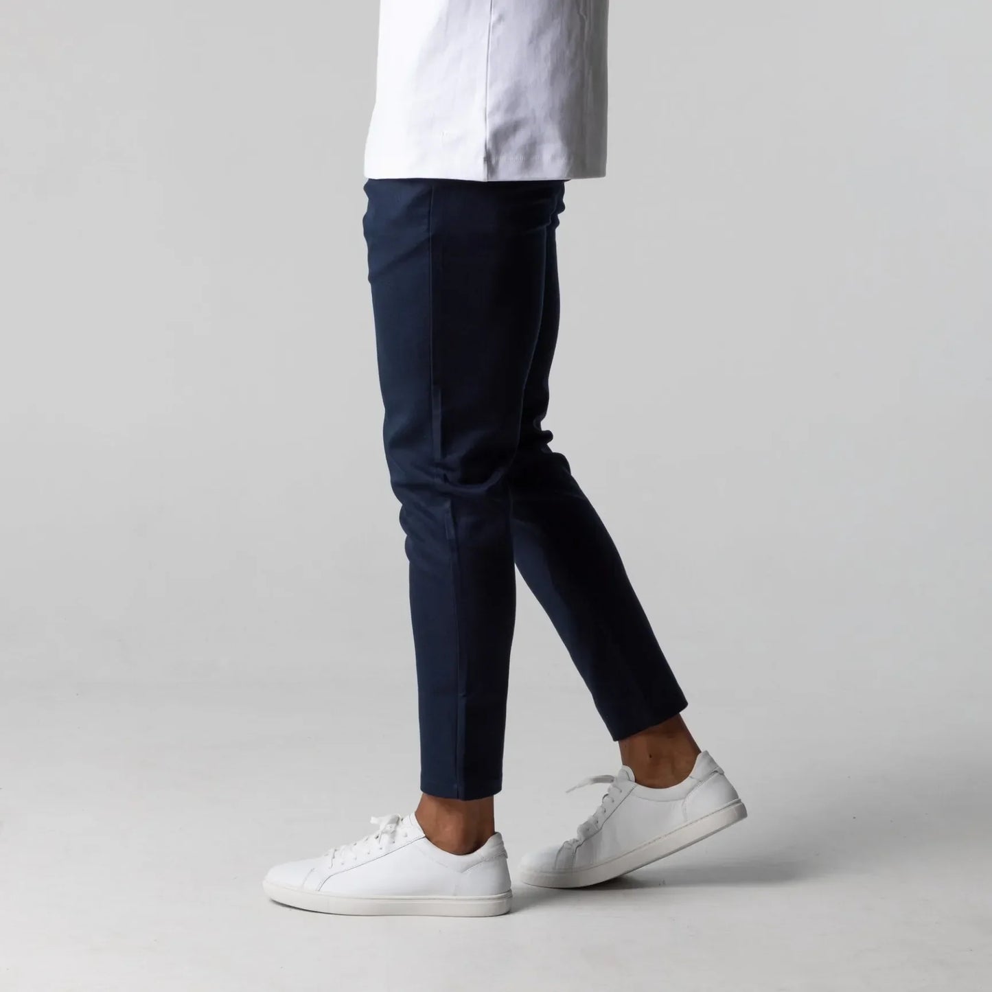 César - Chino Elástico Premium