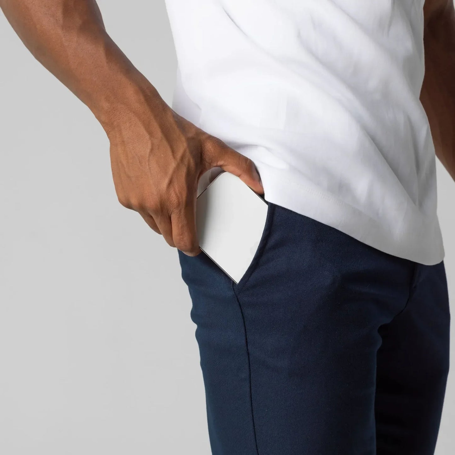 César - Chino Elástico Premium