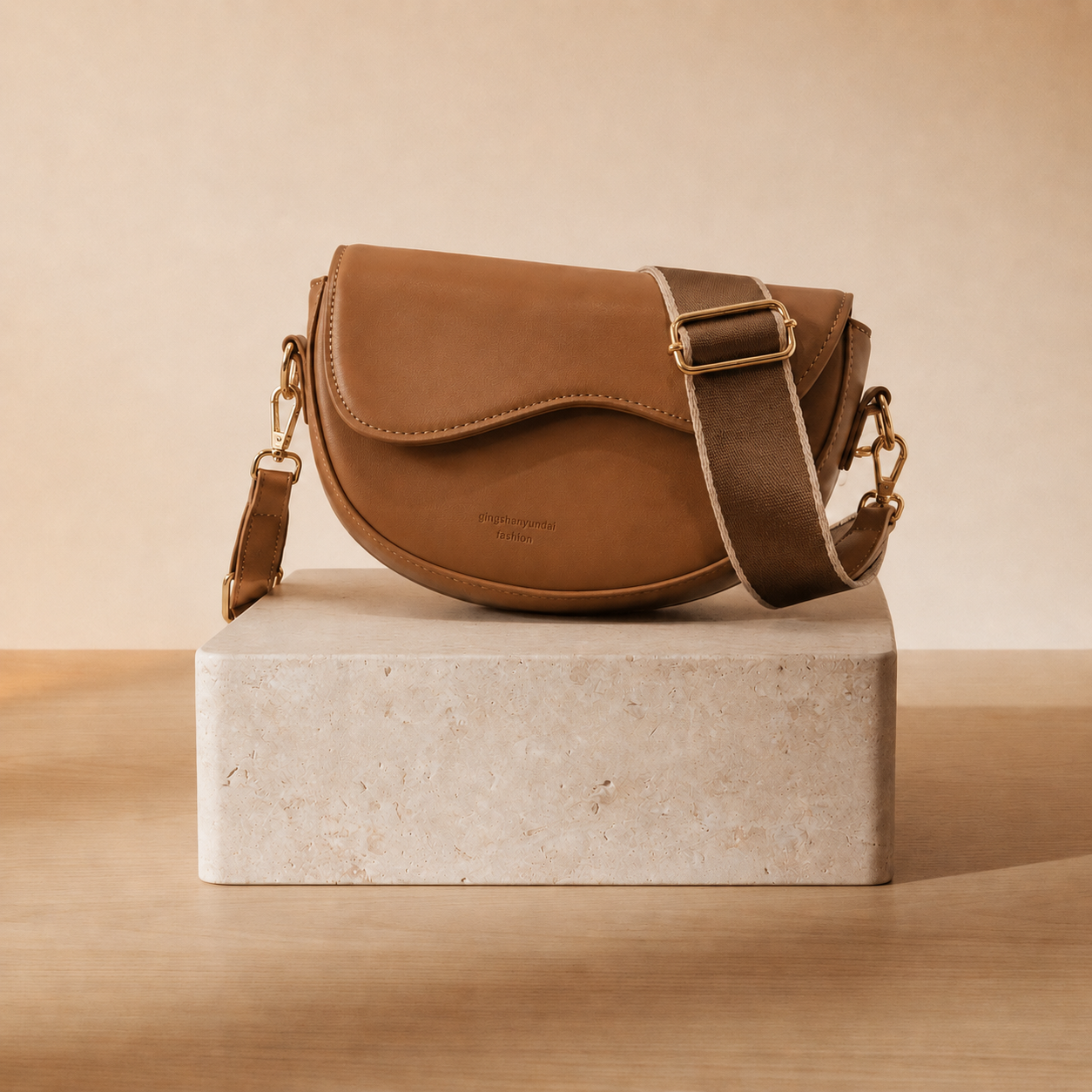 Estela - Bolso Saddle Ondulado